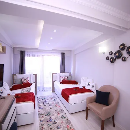 The Hotel 3*